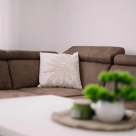 Apartman Kdolicim *